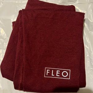 COPY - El Toro 25” Leggings Red Wine, Size Small